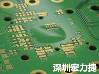 散热差可能导致PCB阻焊层的剥离。