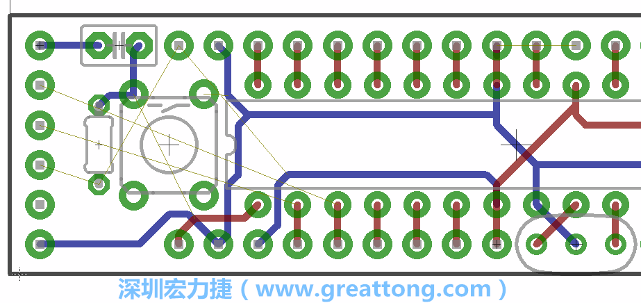 4.1. 把剩下的元件移动到电路板工作区上。